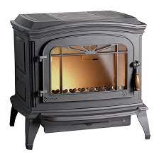 Купить Печь-камин Invicta Bradford красная эмаль в интерьере чугунная в Гродно в Гродно