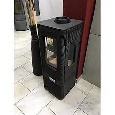 Купить Печь-камин Invicta Iwaki on base в интерьере чугунная в Гродно в Гродно