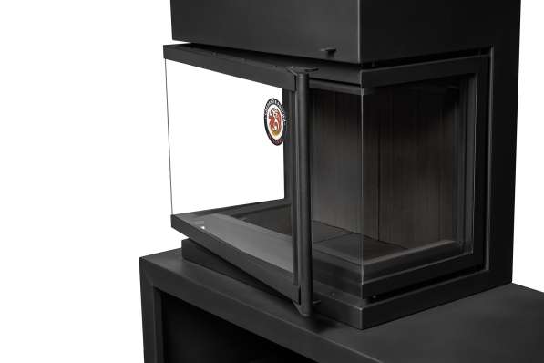 Камин МАДРИД на дровнике Гигант слева черный\белый шамот в Гродно