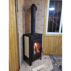 Недорогой камин со стеклом Бавария Оптима с плитой фото в интерьере в Гродно