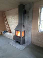 Недорогой камин Бавария со стеклами графит фото в интерьере в Гродно