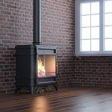 Печь-камин Invicta Siam в интерьере Амазонка бай фото в Гродно