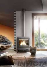 Печь-камин чугунный Invicta Kazan в интерьере Амазонка бай фото в Гродно